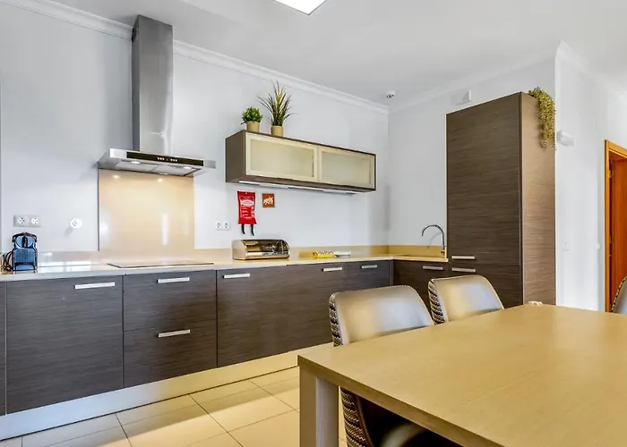 Vale Da Ribeira 2bdr House W/ Pool By Lovelystay Appartamento Portimão