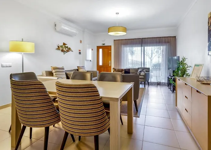 Vale Da Ribeira 2bdr House W/ Pool By Lovelystay Portimão